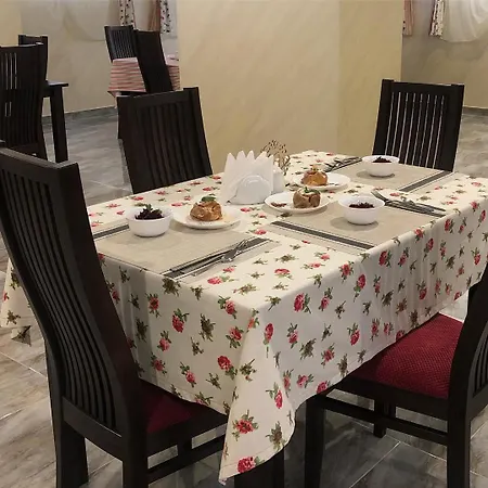 Отель рутенія Сходница