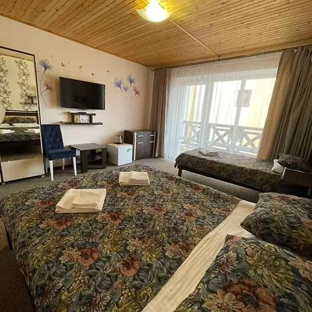 рутенія Отель